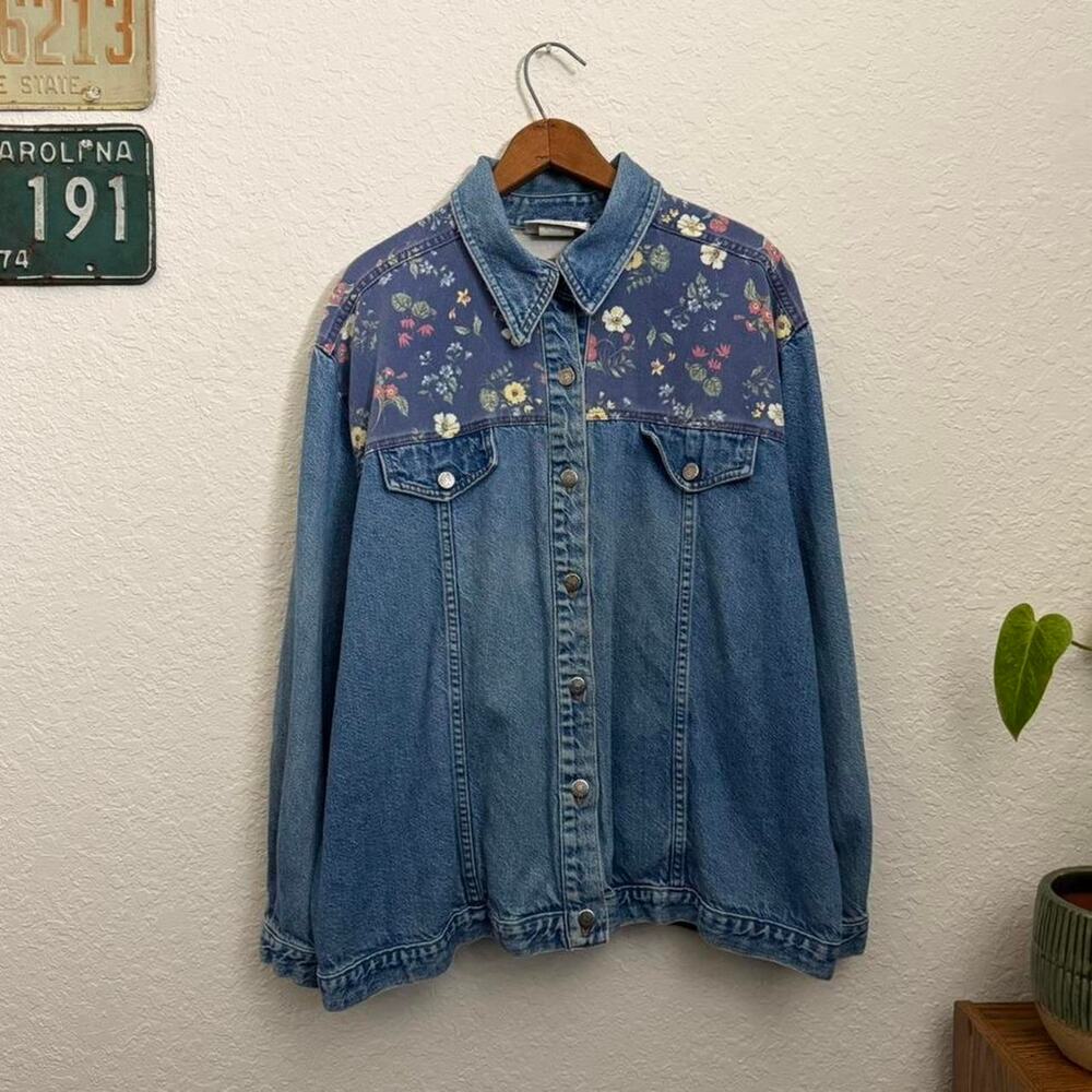 Vintage Delta Burke Women's XL Floral Barn Denim Jacket